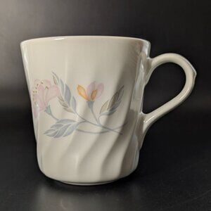 Corelle Coordinates Pink Trio Mug White Floral Swirl Coffee Cup 8 Fl Oz Stonewar